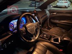 کرایسلەر 300